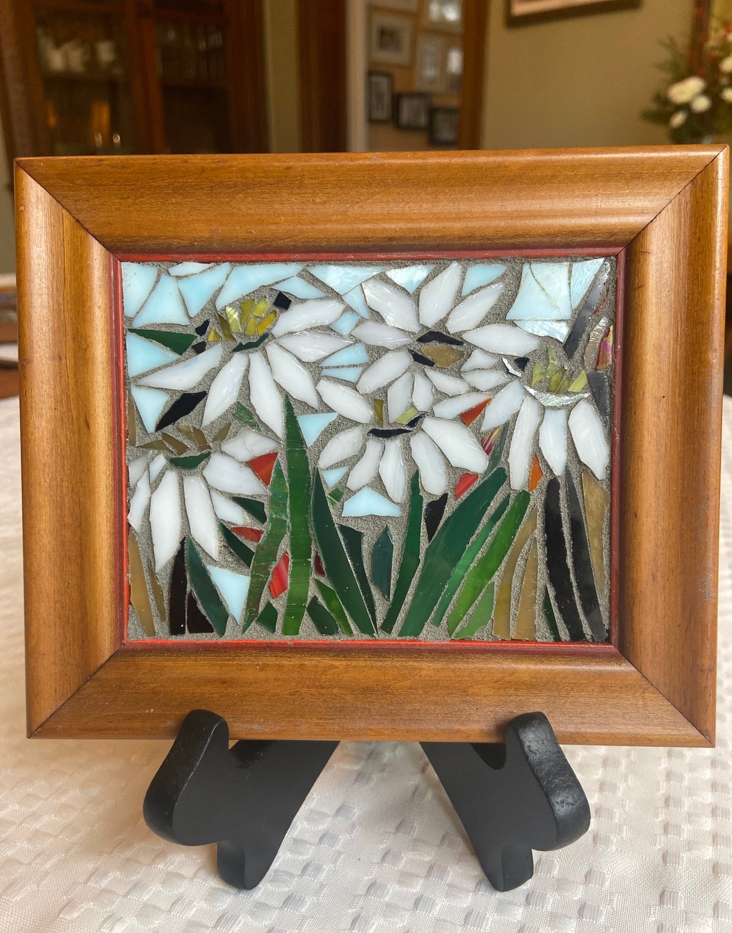 Small framed art. Stained glass flower mosaic. Flower wall art. Hand cut glass and broken tesserae. Gift idea for a daisy lover.
